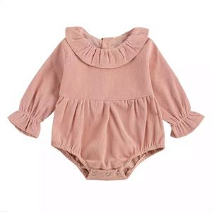 Baby girl pink long sleeve bodysuit